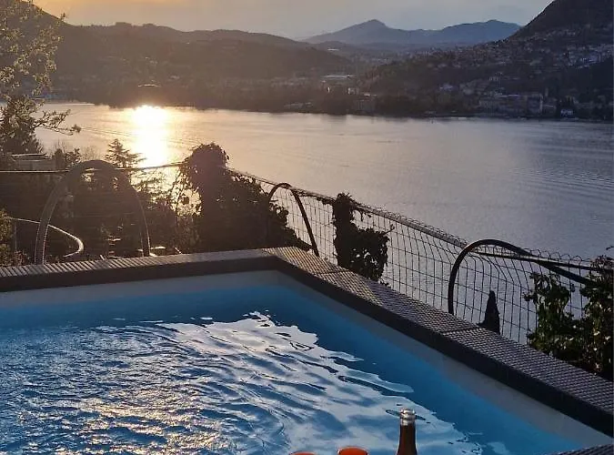 بيت للعطل Como, Jacuzzi And Private Pool *