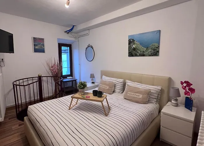 بيت للعطل Como, Jacuzzi And Private Pool بْليفيو