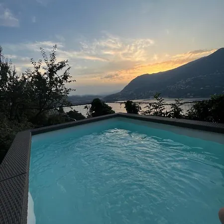 度假居 Como, Jacuzzi And Private Pool